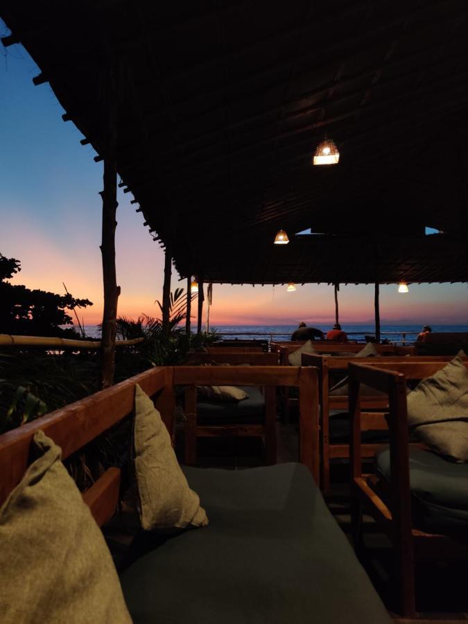 Lost Monk Beach Cottage Арамбол Екстер'єр фото